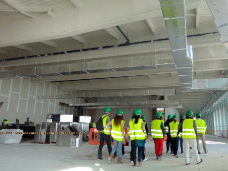 Visita de un grupo de la Escuela de Turismo