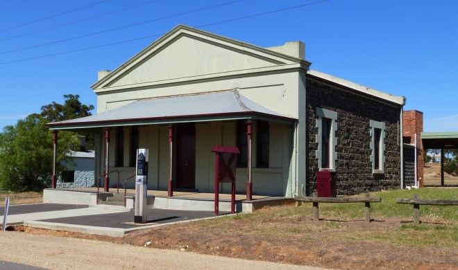 Majorca_community_hall